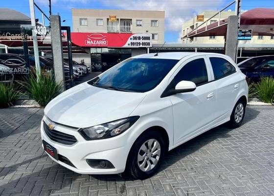 CHEVROLET ONIX 1.0 MPFI LT 8V FLEX 4P MANUAL CHEVROLET ONIX 1.0 MPFI LT 8V FLEX 4P MANUAL